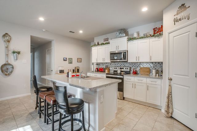 714 Rendyn Way, Cleburne, TX 76033