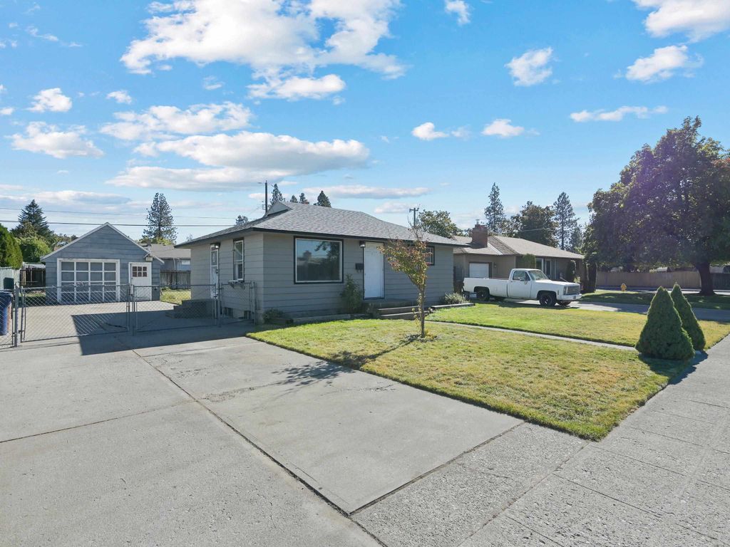 5512 N "G" St, Spokane, WA 99205