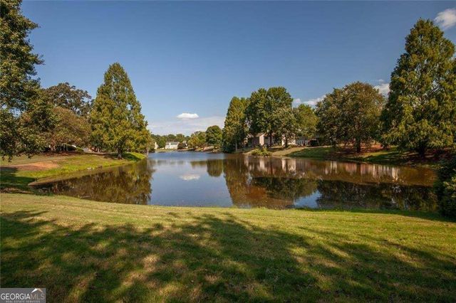 601 Grasmere Court NE, Marietta, GA 30066