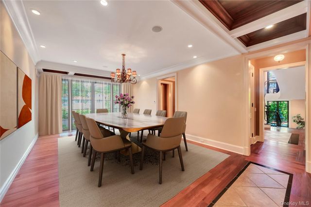 48 Nassau Drive, Great Neck, NY 11021