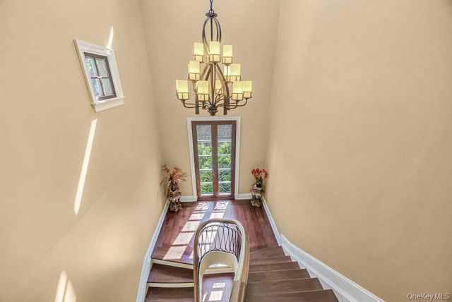 48 Nassau Drive, Great Neck, NY 11021