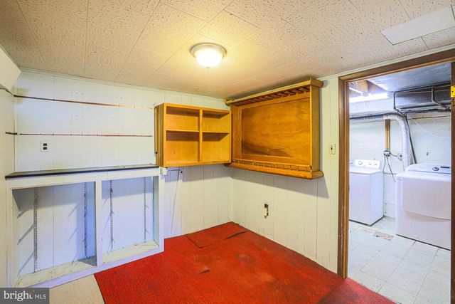 8529 HARRIS, Parkville, MD 21234