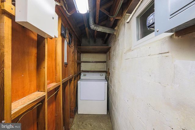 8529 HARRIS, Parkville, MD 21234