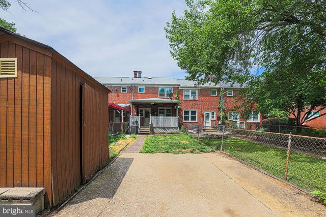 8529 HARRIS, Parkville, MD 21234