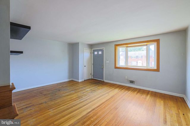 8529 HARRIS, Parkville, MD 21234