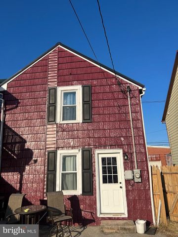 328 S BROWN ST, Lewistown, PA 17044