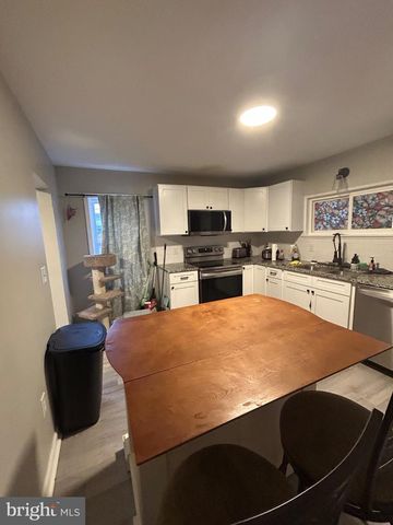 328 S BROWN ST, Lewistown, PA 17044