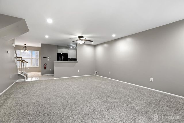 1707 Ridgeview Court, Sayreville, NJ 08859