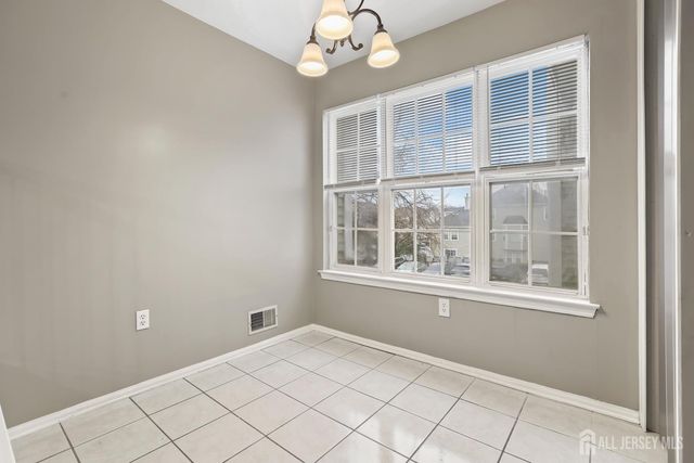 1707 Ridgeview Court, Sayreville, NJ 08859