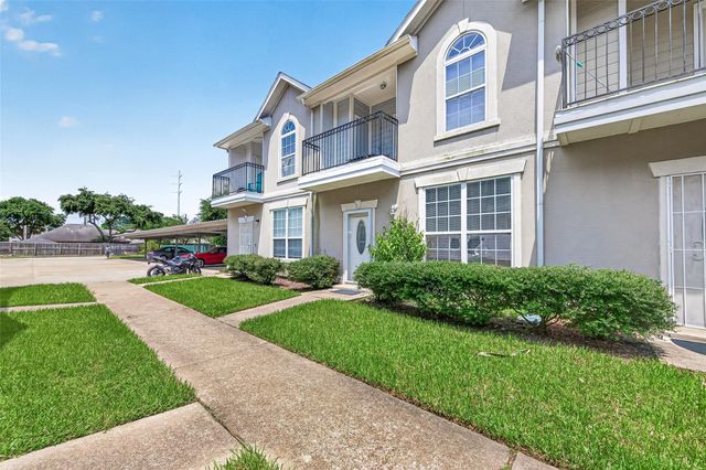 11045 Landswalk Drive 122, Houston, TX 77099