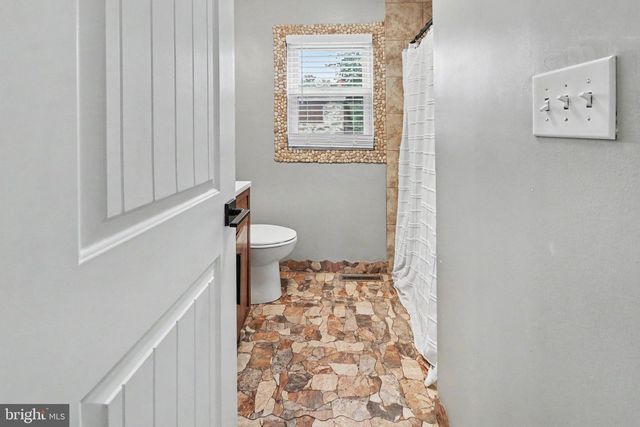 5010 ERBS BRIDGE RD, Mechanicsburg, PA 17050