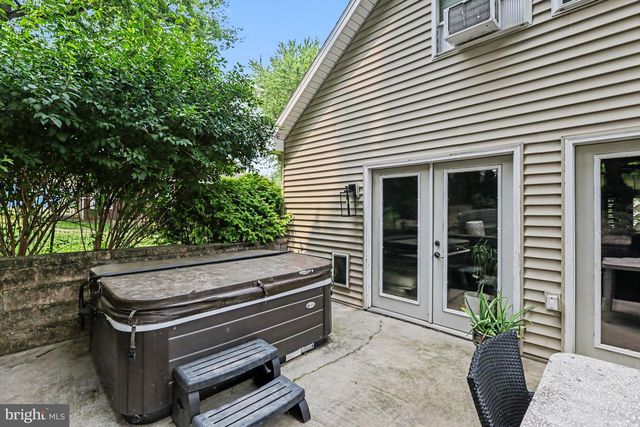 5010 ERBS BRIDGE RD, Mechanicsburg, PA 17050