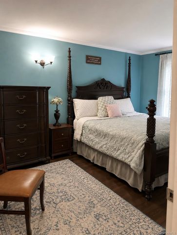 930 Merrick Rd 5, Baldwin, NY 11510
