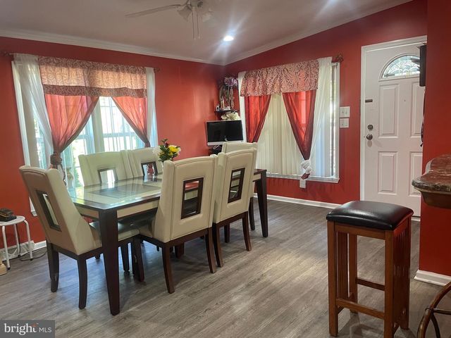 9412 FIRTREE PARK ST, Capitol Heights, MD 20743