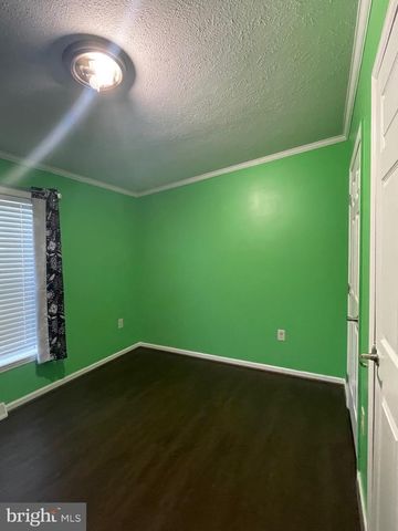 9412 FIRTREE PARK ST, Capitol Heights, MD 20743
