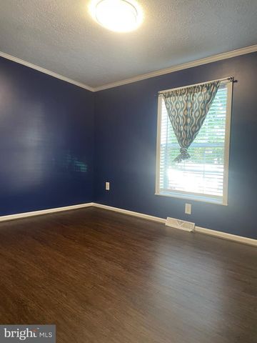 9412 FIRTREE PARK ST, Capitol Heights, MD 20743