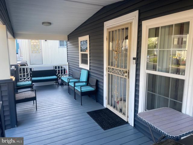 9412 FIRTREE PARK ST, Capitol Heights, MD 20743