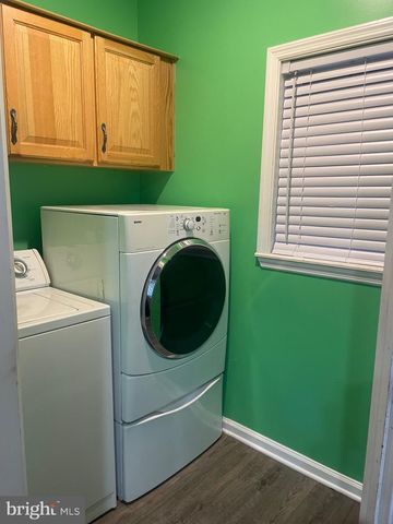 9412 FIRTREE PARK ST, Capitol Heights, MD 20743