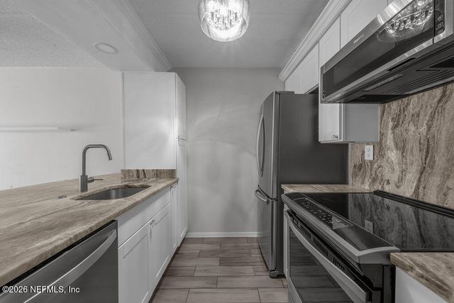 400 1ST Street D, Jacksonville Beach, FL 32250