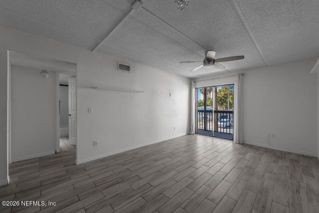 400 1ST Street D, Jacksonville Beach, FL 32250