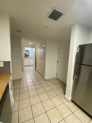 1250 S Miami Ave 1312, Miami, FL 33130