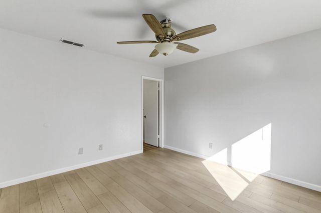 1017 Marston St, West Sacramento, CA 95605