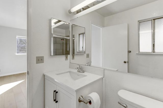 1017 Marston St, West Sacramento, CA 95605