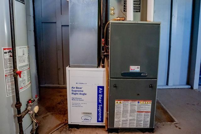 310 11th Avenue NE, Jamestown, ND 58401