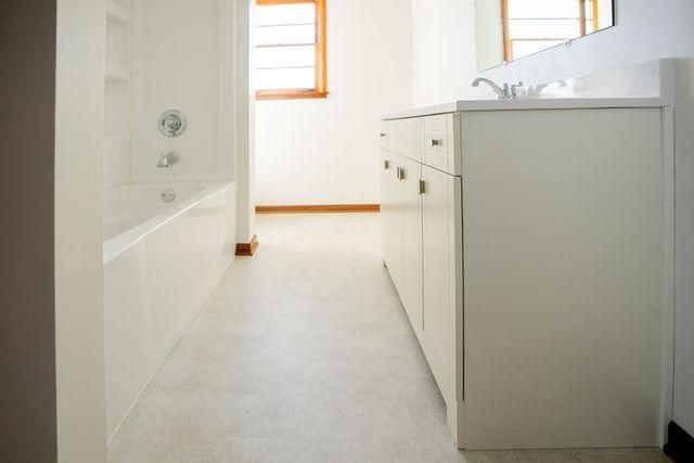 310 11th Avenue NE, Jamestown, ND 58401