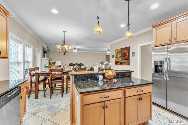 126 N Dogwood Terrace, Wetumpka, AL 36093