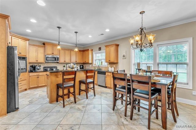 126 N Dogwood Terrace, Wetumpka, AL 36093