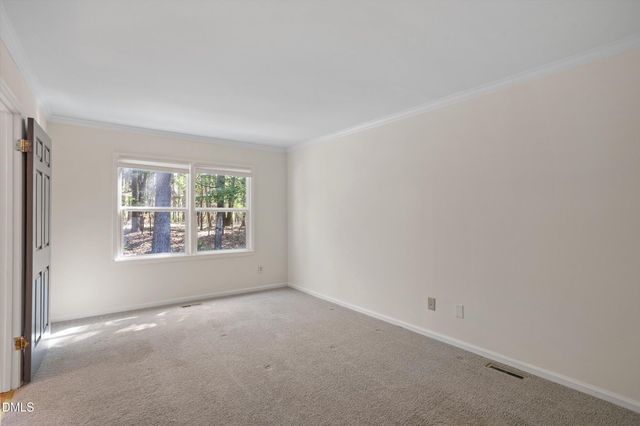 9 Lark Circle, Chapel Hill, NC 27517