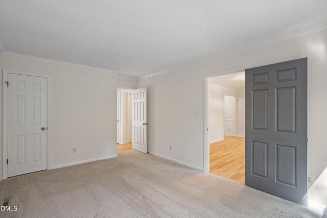 9 Lark Circle, Chapel Hill, NC 27517