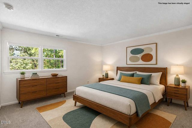 9 Lark Circle, Chapel Hill, NC 27517