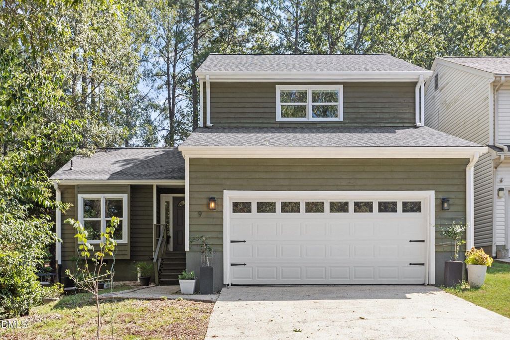9 Lark Circle, Chapel Hill, NC 27517