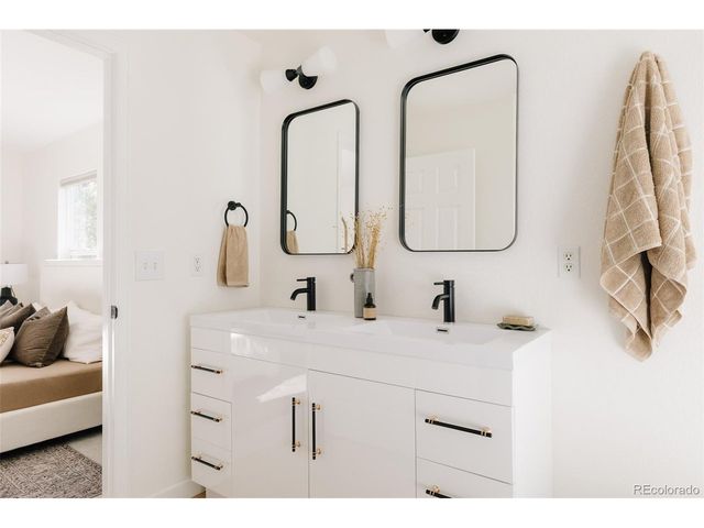 2965 Emporia St, Denver, CO 80238