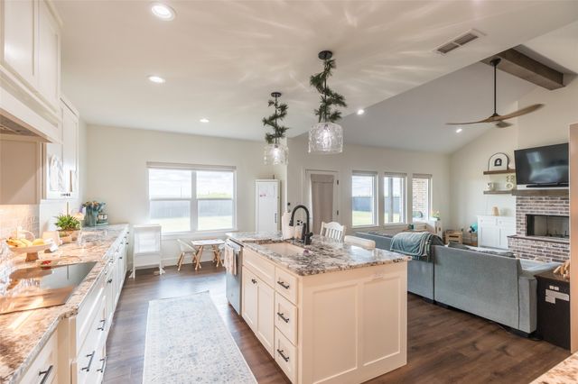 143 Purcell Lane, Tuscola, TX 79562