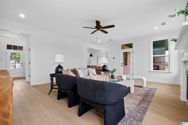 600 CALVERT CIRCLE, Hoover, AL 35244