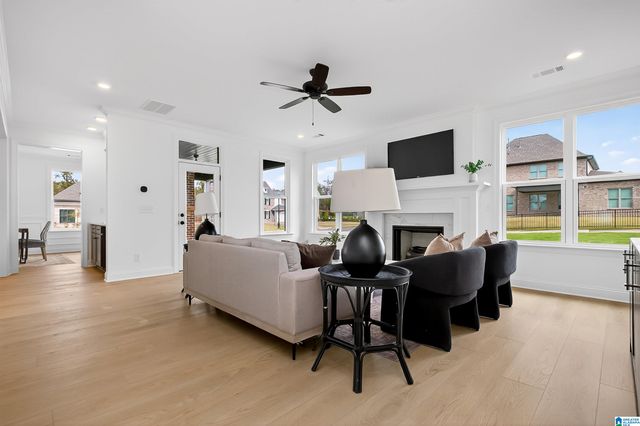 600 CALVERT CIRCLE, Hoover, AL 35244