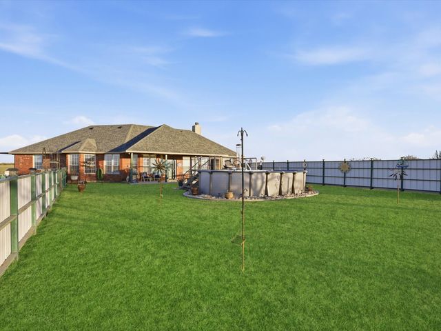 783 Christy Kay Lane, Rhome, TX 76078