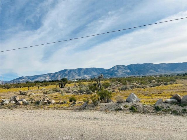 32 Amber, Lucerne Valley, CA 92356
