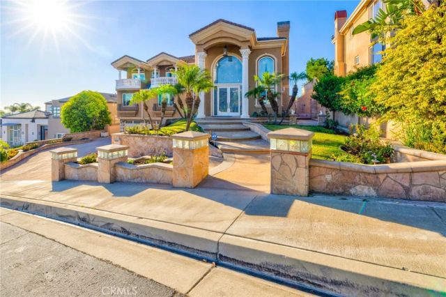 15931 Aurora Crest, Whittier, CA 90605