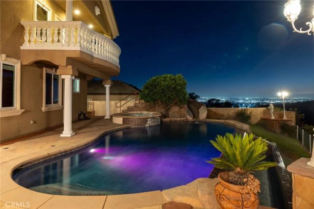 15931 Aurora Crest, Whittier, CA 90605