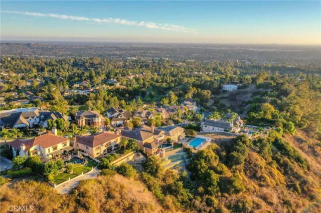 15931 Aurora Crest, Whittier, CA 90605