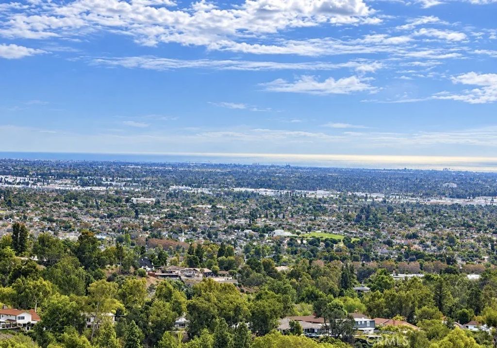 15931 Aurora Crest, Whittier, CA 90605