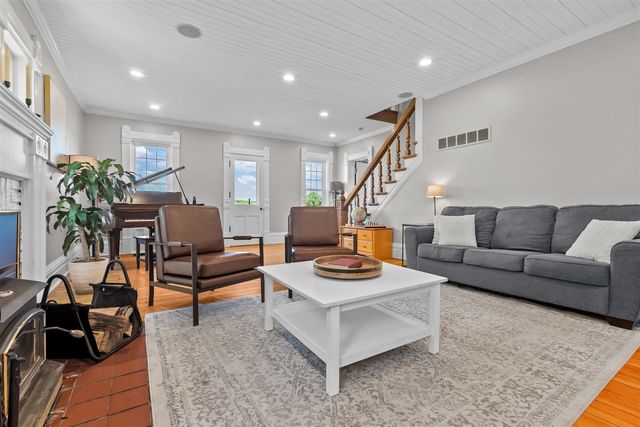 26107 Beeson Street, Cassopolis, MI 49031