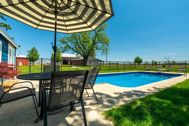 26107 Beeson Street, Cassopolis, MI 49031