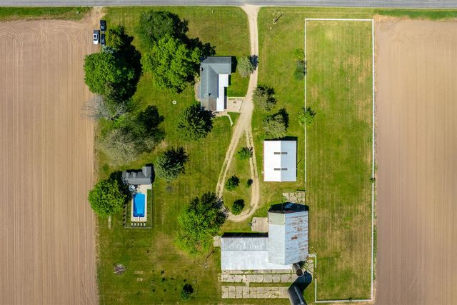 26107 Beeson Street, Cassopolis, MI 49031