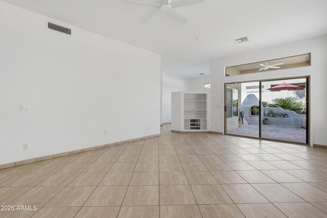 8886 E CALLE BUENA VISTA --, Scottsdale, AZ 85255