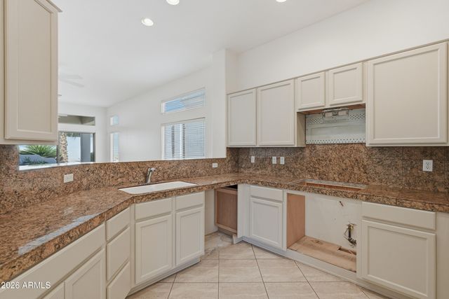 8886 E CALLE BUENA VISTA --, Scottsdale, AZ 85255